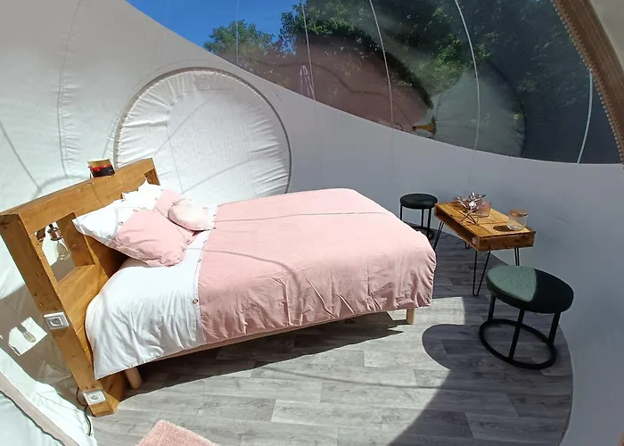 Holiday home Pre En Bulles Le Vigeant